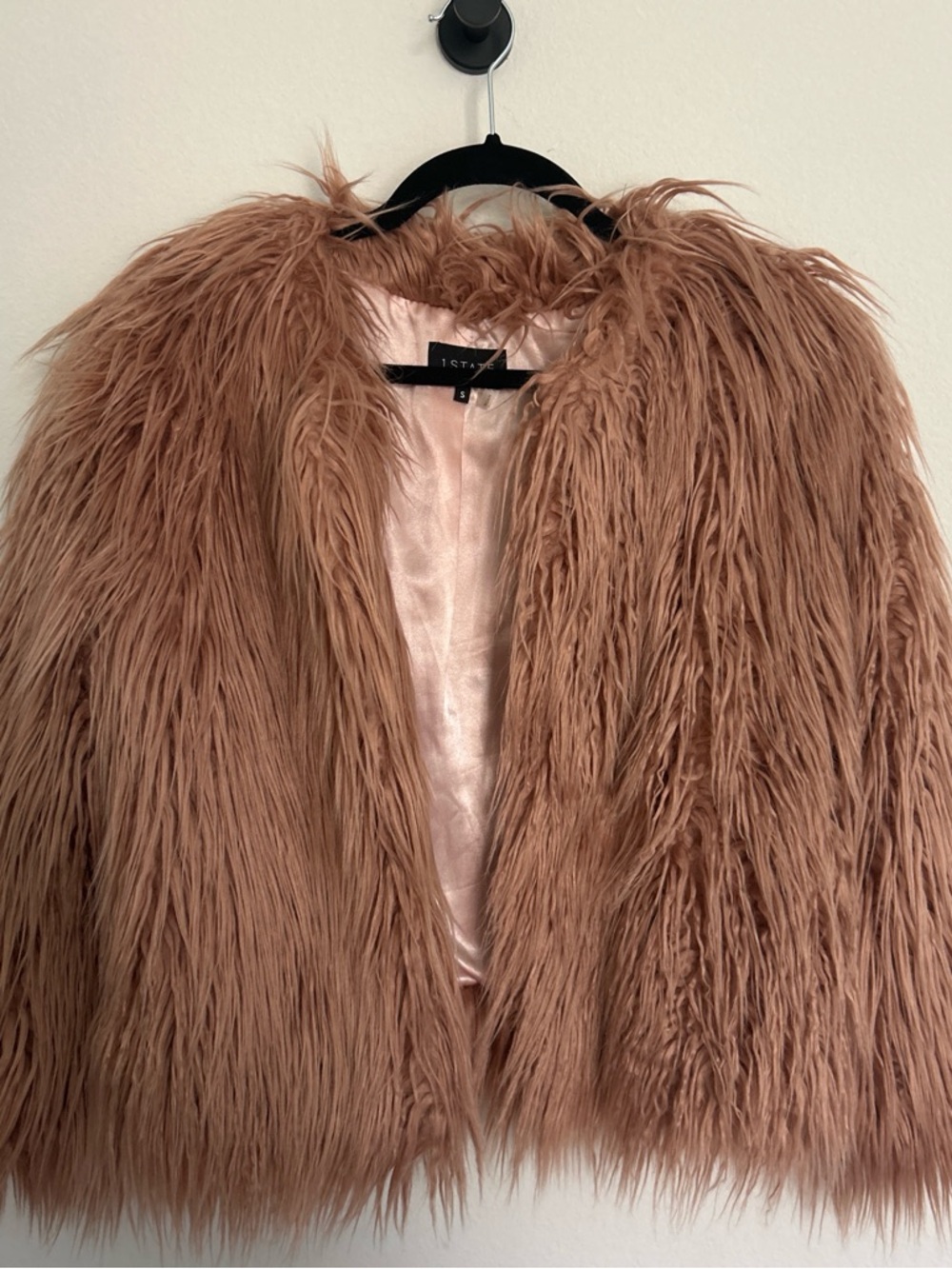 1. State Faux Fur Cropped Jacket in Dusty Rose